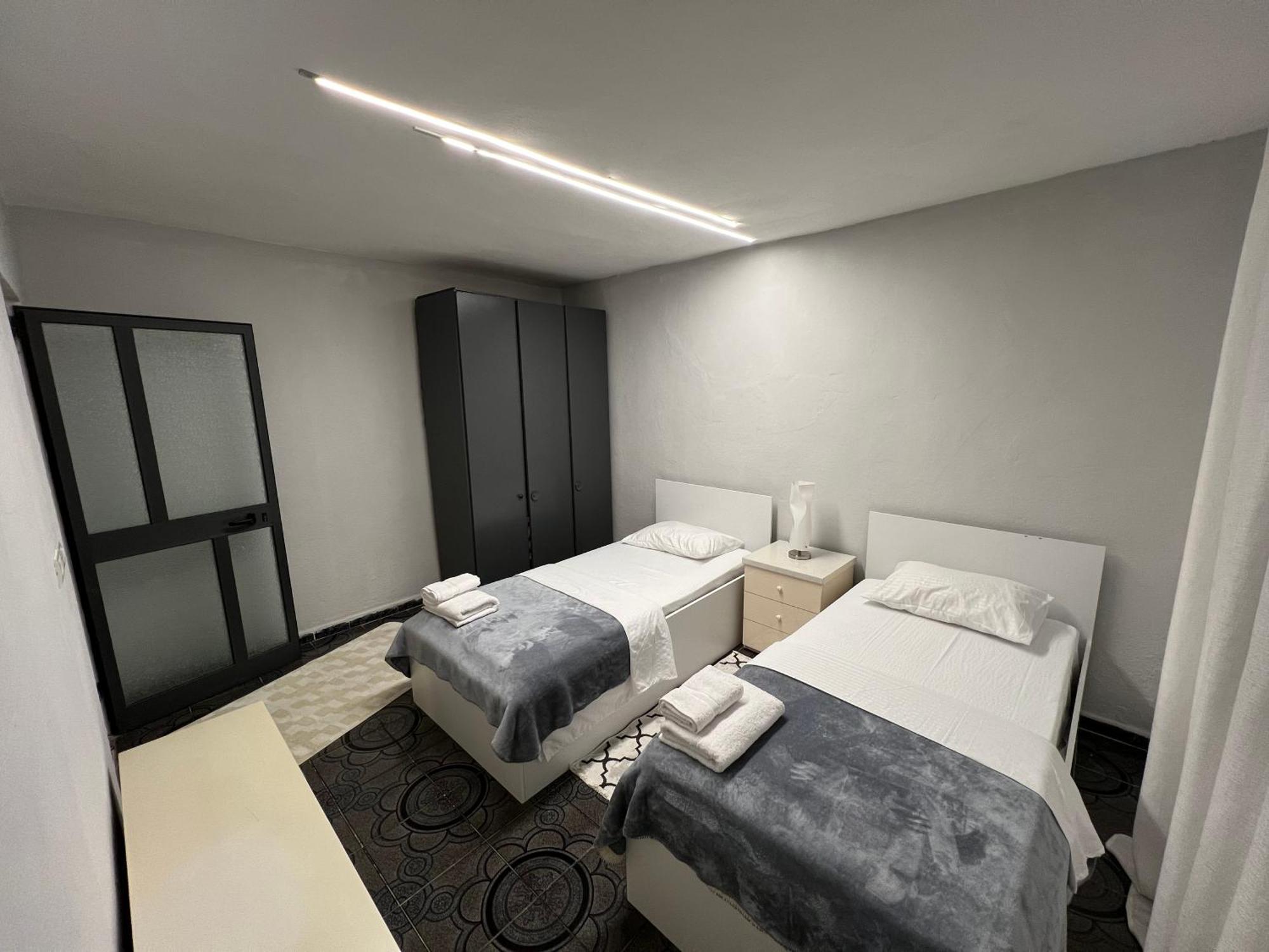 Sedah Apartment Shkodër Exteriör bild